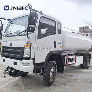 HOWO luce in acciaio inox acqua potabile camion 4x4 5000 litro 5Ton trasporto acqua cisterna camion prezzo - Product Image 4
