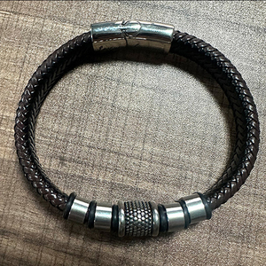 Pulseras <span class=keywords><strong>de</strong></span> Cuero Trenzado con la Frase '<span class=keywords><strong>Te</strong></span> <span class=keywords><strong>Amo</strong></span> <span class=keywords><strong>para</strong></span> <span class=keywords><strong>Siempre</strong></span>' <span class=keywords><strong>para</strong></span> Hombre, Regalo <span class=keywords><strong>de</strong></span> Navidad o San Valentín, Pulseras <span class=keywords><strong>de</strong></span> Acero Inoxidable Estilo Punk - Product Image 5