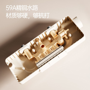 Italienisches Titan-Wandmontiertes Duschset mit Höhenverstellbarem Kopfbrausekopf - Product Image 4