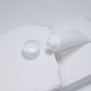 Tube en aluminium ABL personnalisé pour crème pour les mains, tube rond en aluminium pour emballage de dentifrice, tube souple à presser - Product Image 2
