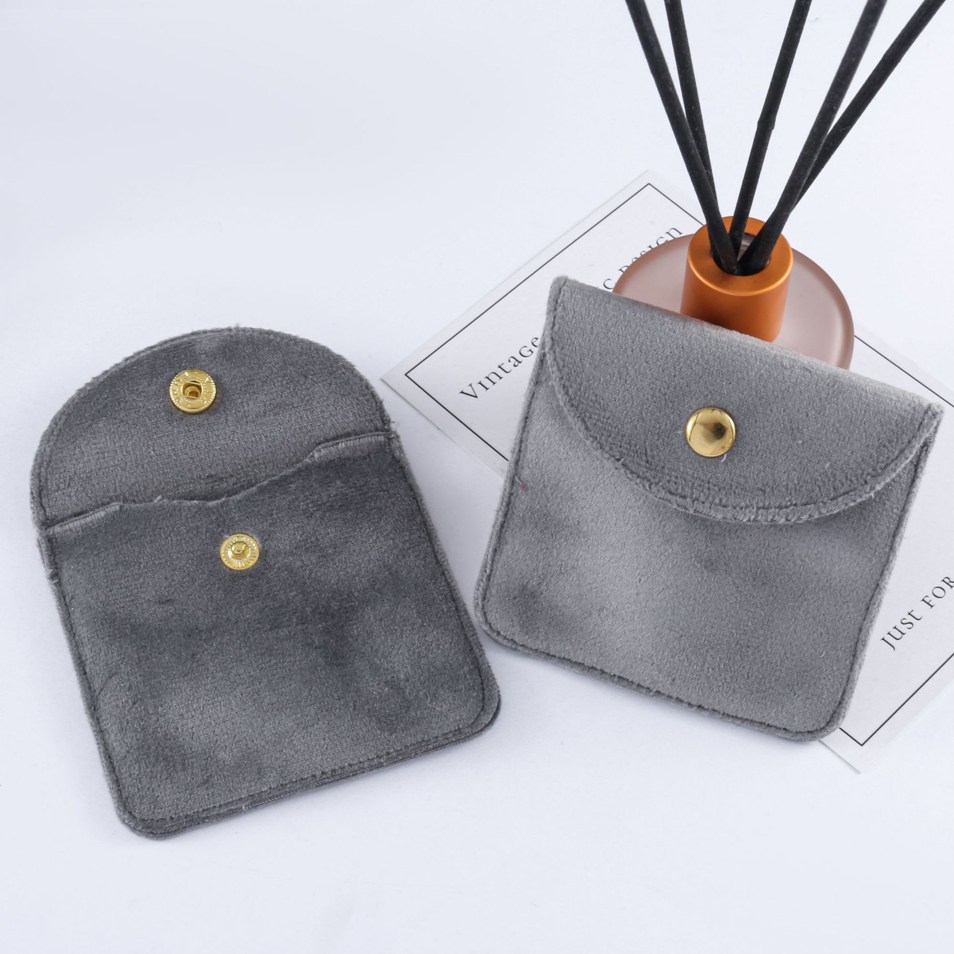 Grey 8*8cm