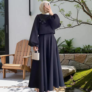 فستان سهرة للنساء المسلمات في الشرق الأوسط، طقم من قطعتين على الطراز الدبي، فستان فضفاض بأكمام فانوس مزين بالزهور، بدلة تنورة نسائية - Product Image 3