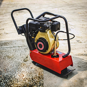 Compactadora Vibratoria Hidráulica con Motor Yamaha, Máquina de Compactación de Suelo Rojo - Product Image 1