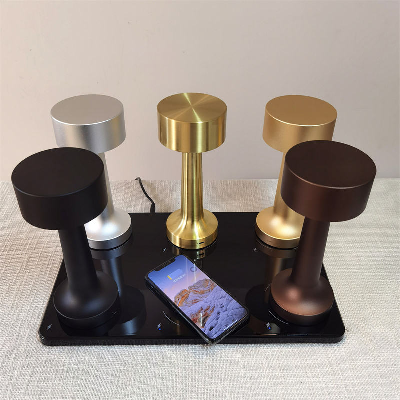 Lampes noires série C001