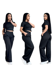 Ensemble décontracté pour femme : Crop top à manches courtes et col rond avec imprimé lettres et pantalon large en polyester et coton, tenue longue - Product Image 4