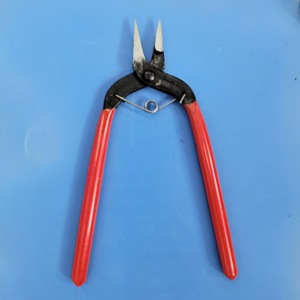 Slanted Nose <b>Pliers</b> 1/4 In Smooth Jaw <b>Mini</b> <b>Pliers</b> For DIY Repair Tasks - Product Image 1