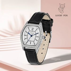 <span class=keywords><strong>นาฬิกา</strong></span>ควอตซ์คุณภาพสูงสำหรับผู้หญิง Tomi Luckyfox L29 ขา<span class=keywords><strong>ย</strong></span>ส่ง <span class=keywords><strong>นาฬิกา</strong></span>สา<span class=keywords><strong>ย</strong></span>หนังเรียบง่า<span class=keywords><strong>ย</strong></span>สำหรับสุภาพสตรี รา<span class=keywords><strong>คา</strong></span>ถูก <span class=keywords><strong>นาฬิกา</strong></span>แฟชั่น - Product Image 4