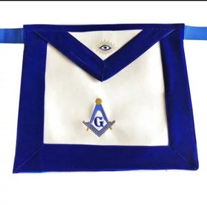 Tissu de tablier rouge de robe complète maçonnique de logo personnalisé avec les techniques brodées et l'insigne cousu de décoration perlée - Product Image 4