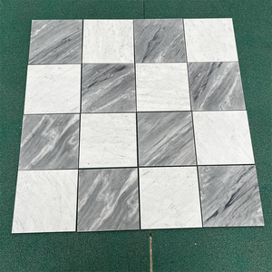 Ensemble de carreaux <span class=keywords><strong>en</strong></span> marbre blanc de Carrare et gris Bardiglio, carreaux de sol <span class=keywords><strong>en</strong></span> marbre naturel poli - Product Image 1