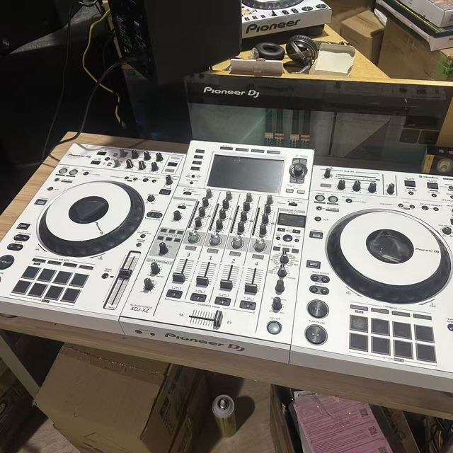 Used PIONEER PRO DJXDJ-XZ NOVO CONTROLADOR DJ Professional Music Console Powered Mixer for DJ Performance