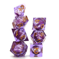 Set dadu inti cair Resin polihedral atas meja D & D jumlah besar dapat disesuaikan dengan tepi tajam untuk bermain Game