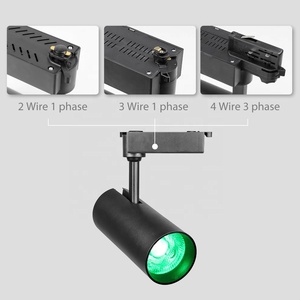 Đèn <span class=keywords><strong>Led</strong></span> Theo Dõi <span class=keywords><strong>3</strong></span> Pha RGB 4 Dây Điều Khiển Từ Xa RF 18W 30W Cho Chiếu Sáng Thương Mại Trong Nhà - Product Image 3