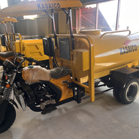 Nuevo Modelo, Motocicleta de Carga de 3 Ruedas, 300cc, Motorizada, Tanque de Combustible de 20L, Tanque de Agua con Carrocería Cerrada, Capacidad de Carga de 400kg