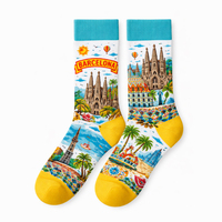 Chaussettes en coton tricotées personnalisées, chaussettes amusantes et originales, souvenir de Barcelone, Espagne.