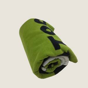 Couverture polaire anti-boulochage Couverture en polaire imprimée avec logo brodé - Product Image 3