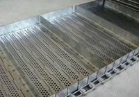 Tapis roulant de refroidissement en treillis métallique flexible en acier inoxydable pour fours de recuit de boulangerie et transport alimentaire en tunnel