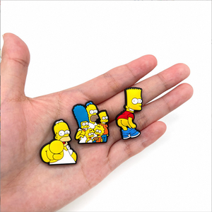 Super Promo Breloques Populaires Mignonnes de la Famille <span class=keywords><strong>Simpson</strong></span> à Personnaliser Soi-même Décoration de Chaussures Sabots en PVC pour Adultes Enfants Cadeau de Fête - Product Image 4