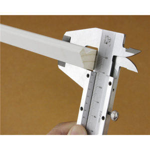 <span class=keywords><strong>Moulure</strong></span> couronne en bois apprêté blanc panneau décoratif mural <span class=keywords><strong>moulure</strong></span> <span class=keywords><strong>de</strong></span> corniche inférieure en gypse en bois massif - Product Image 6