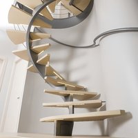 Escalier droit rotatif pour balcon et loft, avec panneaux métalliques à motifs personnalisés, installation incluse