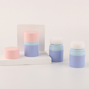 Envase de Plástico para Cosméticos, Tubo para Lápiz Labial, Material PP, Capacidad de 4 ml, Tapa de Rosca, Color Personalizado, Fábrica de Origen - Product Image 1