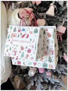 Sacs en papier kraft de Noël recyclables avec logo personnalisé, poignées torsadées, imprimés offset, sacs cadeaux et sacs shopping blancs - Product Image 3