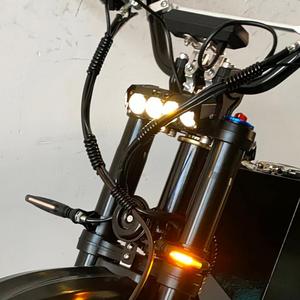 มอเตอร์ไซค์แข่งรุ่นใหม่ปี 2026 ความเร็ว 130 กม./ชม. 18000 วัตต์ แบตเตอรี่ลิเธียม 72V คอนโทรลเลอร์แบบไร้แปรงถ่าน สำหรับผู้ใหญ่ - Product Image 4