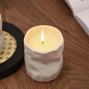 北欧现代奢华简约定制陶瓷陶瓷哑光白色黑色香味烛台独特蜡烛罐