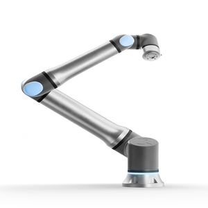 Robot Colaborativo de Alto Rendimiento UR15, Robot Universal con Carga Útil de 17.5 kg, Radio de Trabajo de 1300 mm, Manejo de Tareas Pesadas - Product Image 1
