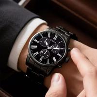 Montre à Quartz pour Homme avec Bracelet en Alliage, Cadran à Chiffres Romains de 10 mm, Design à Trois Aiguilles, Ornée de Diamants, Style Sport Tendance, 18 mm