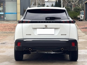 <span class=keywords><strong>Peugeot</strong></span> <span class=keywords><strong>2008</strong></span> d'<span class=keywords><strong>occasion</strong></span> 2023, SUV, transmission <span class=keywords><strong>automatique</strong></span>, 1.2T Turbo, conduite à gauche, toit ouvrant panoramique, grandes roues, sièges en cuir, LED - Product Image 4