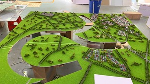 Modèle <span class=keywords><strong>de</strong></span> table <span class=keywords><strong>de</strong></span> sable architecturale 3D haute précision pour la planification <span class=keywords><strong>de</strong></span> grandes surfaces habitables, équipé <span class=keywords><strong>de</strong></span> dispositifs d'alimentation solaire - Product Image 3