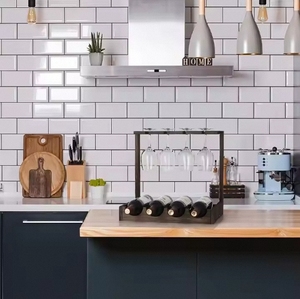 Vente en gros d'étagère et de support pour le vin de table en bois personnalisé pour la maison - Product Image 3