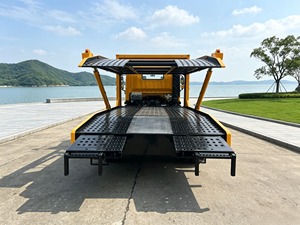 Nuevo Camión Portacoches Ligero Howo 4x2, con Elevador Hidráulico <span class=keywords><strong>de</strong></span> Doble Plataforma, para Transporte <span class=keywords><strong>de</strong></span> 2 Autos en Ciudad y Rescate en Carretera - Product Image 4