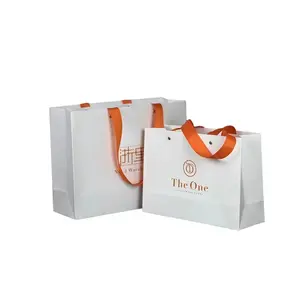 Factory Direct Supply Reusable Paper Bag Luxury Gift Shopping Paper Bag with Your Own Logo