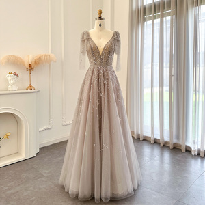 Robes de soirée formelles longues jusqu'au sol, sans dos, sans manches, avec plumes et motif plissé, pour SZ097 Princess - Product Image 2