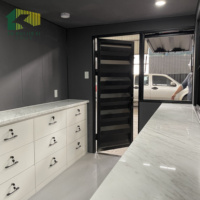 Mini conteneur de restauration rapide de 10 pieds Design moderne dépanneur portable modulaire d'extérieur pour centre commercial en panneau sandwich en acier