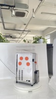 Commerciële professionele automatische motor aangedreven sinaasappelpers met hoge productiviteit, industriële sapcentrifuge, 20 sinaasappels/min