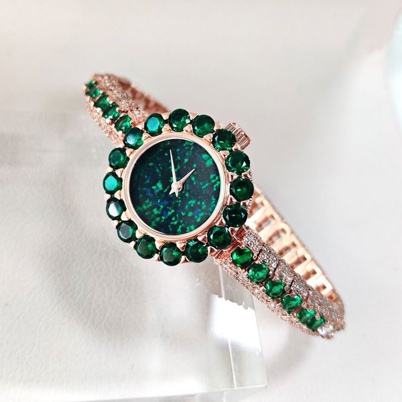 2021Luxury Women s Quartz Watch with