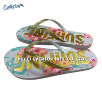 Tongs personnalisées avec logo de surf pour femmes, tongs à paillettes, sandales de plage légères, vente en gros