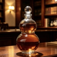 Bouteille à liqueur en verre unique en forme de calebasse à double bulbe avec bouchon rond en verre, logo personnalisé pour l'emballage de whisky, brandy et spiritueux