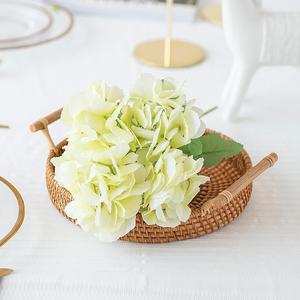 Haiyi - Flor de Hortensia de Seda con 5 Ramas, Flores Artificiales para Decoración de Bodas y Hogar - Product Image 3