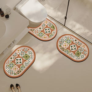 Alfombra de Baño Antideslizante de Tierra de Diatomeas en Forma de U con Diseño Floral Vintage, Color Rojo Cubano - Product Image 2