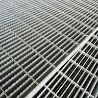 Grille en acier inoxydable résistante à l'humidité, galvanisée, antidérapante, pour passerelles, plateformes et murs (Sud-Est)