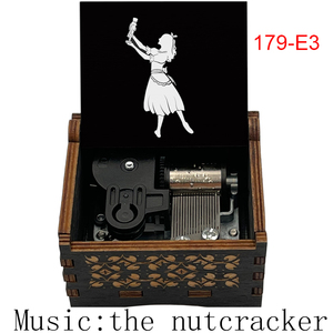 Boîte à <span class=keywords><strong>musique</strong></span> à manivelle en bois, <span class=keywords><strong>casse</strong></span>-<span class=keywords><strong>noisette</strong></span> antique, prête à être expédiée, artisanat pour filles, fils, parents, amis, cadeau de Noël - Product Image 4