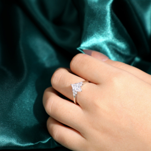 Jewelry Supplier 925 Sterling <b>Silver</b> Marquise Cut Zircon Engagement <b>Ring</b> Anti-Tarnish Classic Prong Setting Rhodium Plated - Product Image 6