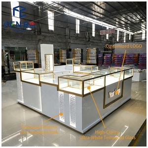 Einzigartiges Mall-<span class=keywords><strong>Kiosk</strong></span>-Design Schmuck Parfüm Moderner Mittelvitrinen-<span class=keywords><strong>Kiosk</strong></span> aus Holz für den Schmuckverkauf - Product Image 4