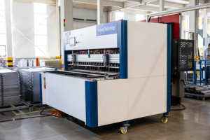 Máquina de Soldadura por Puntos CNC de Alta Eficiencia con Múltiples Cabezales para Muebles de Acero y Archivadores |   Soldadura Suave Sin Protrusiones - Product Image 2
