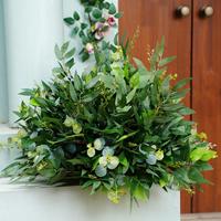 S-A7606 2 pièces/ensemble Décoration d'arche de mariage en plein air, feuilles de saule vertes, plantes d'eucalyptus, rangée florale suspendue, accessoires de scène