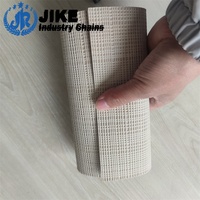 Panneaux de rouleau de bois MDF 3D à lattes flexibles décoratives intérieures