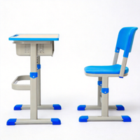Bureau debout réglable en hauteur pour enseignants avec tapis anti-fatigue pour des bienfaits pour la santé, ensemble table-bureau-chaise